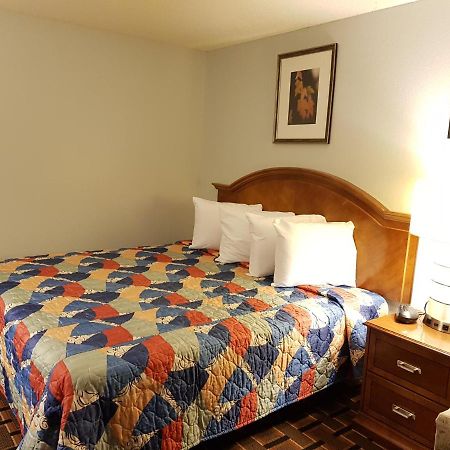 Le Mars Inn And Suites Екстериор снимка
